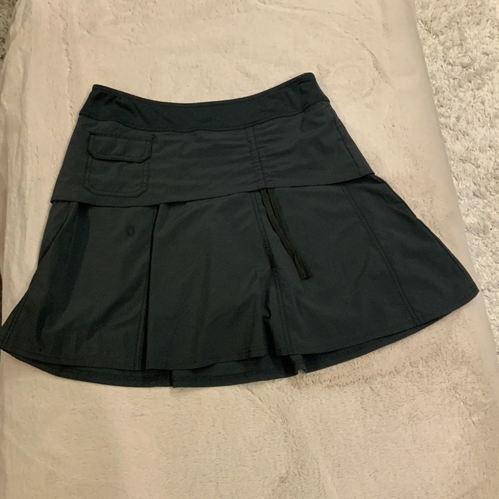 Athleta Grey 6 Skort Pickleball Golf Active Travel Athleisure Coastal Cottagecor